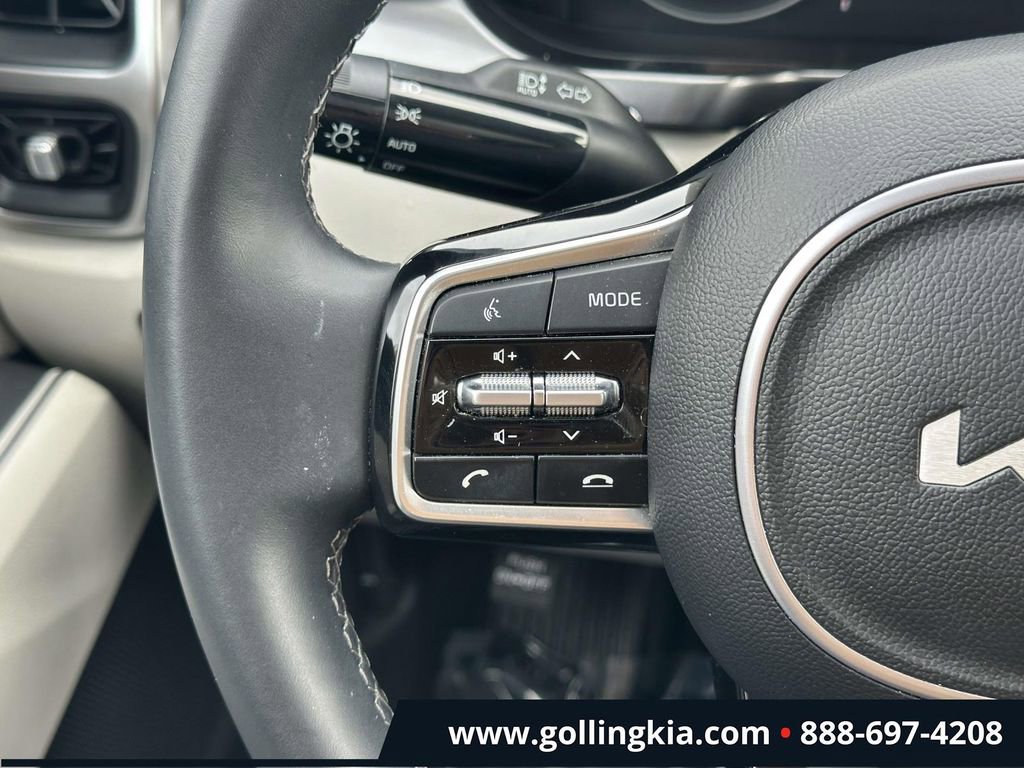 Certified 2023 Kia Sorento S w/ Panoramic Sunroof Package FWD image 22