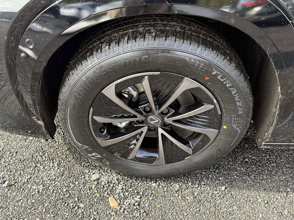 New 2026 Lexus RZ 450e Premium image 7