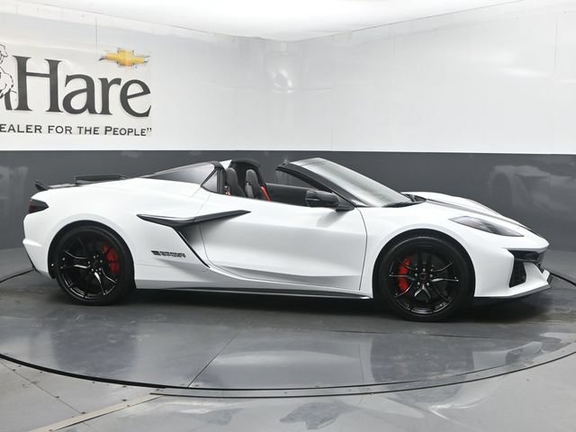 Used 2027 Chevrolet Corvette Grand Sport w/ Stealth Interior Trim Package RWD image 1