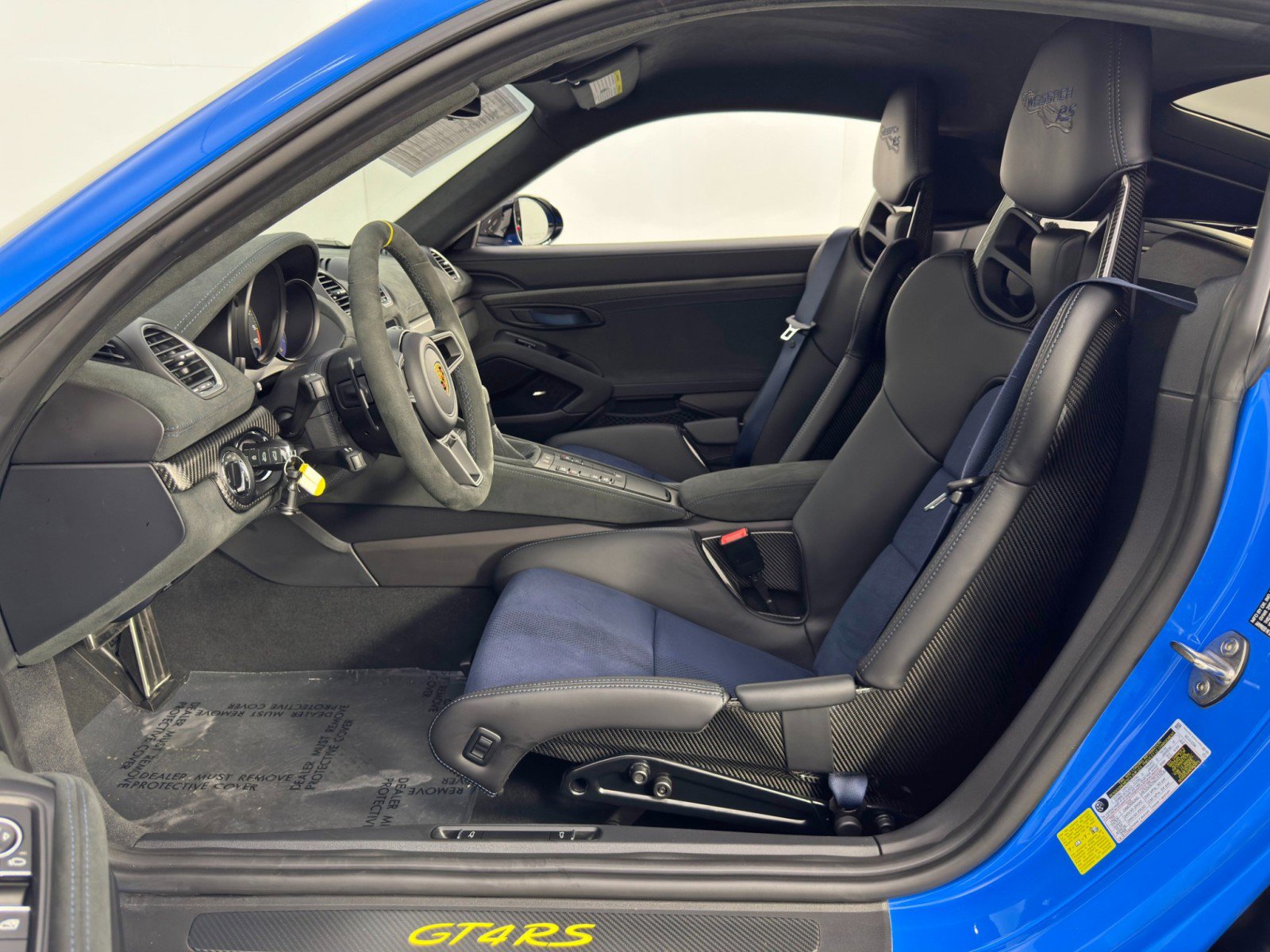 Used 2024 Porsche 718 Cayman GT4 RS w/ Weissach Package RWD image 17
