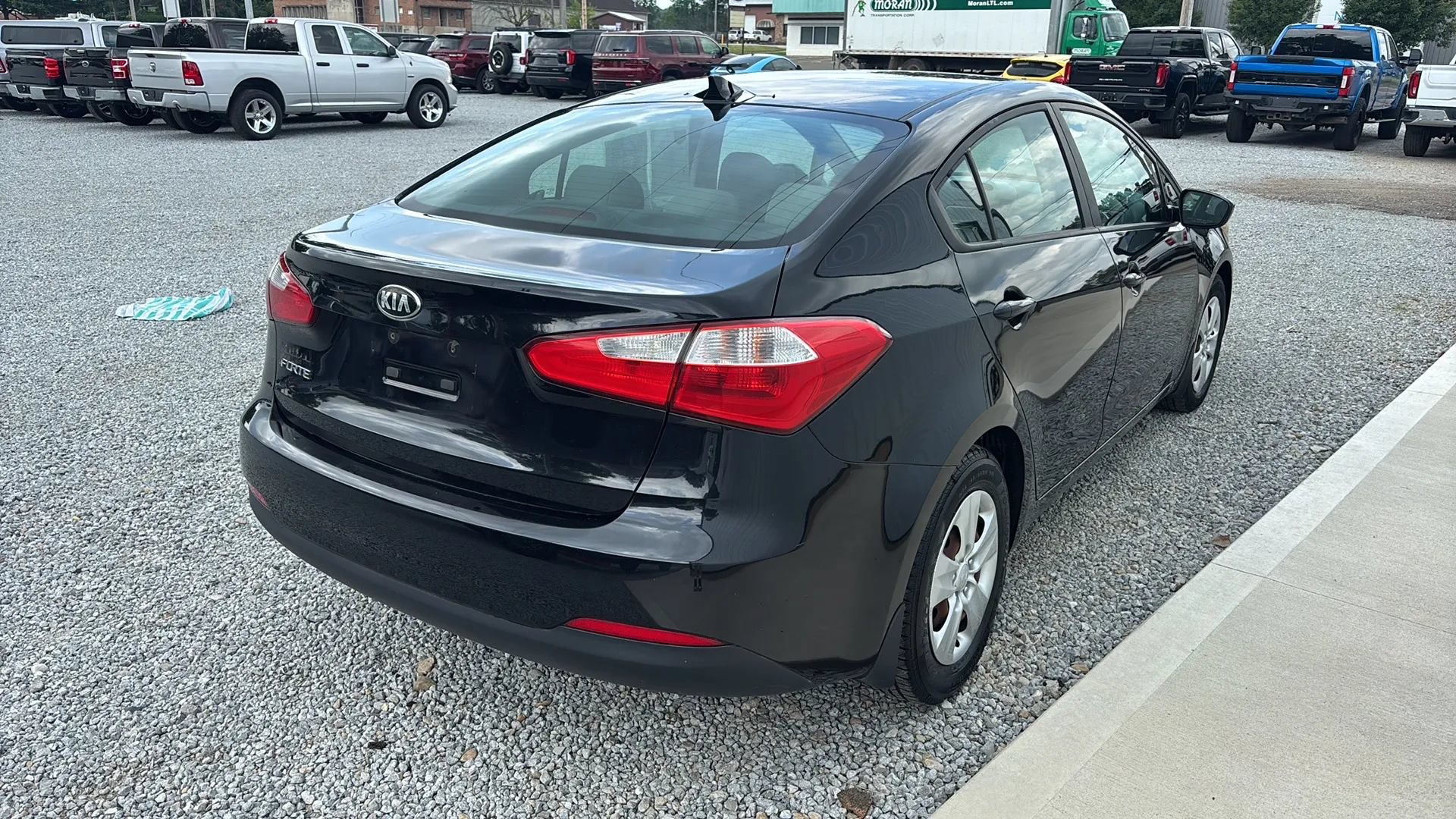 Used 2016 Kia Forte LX FWD image 6