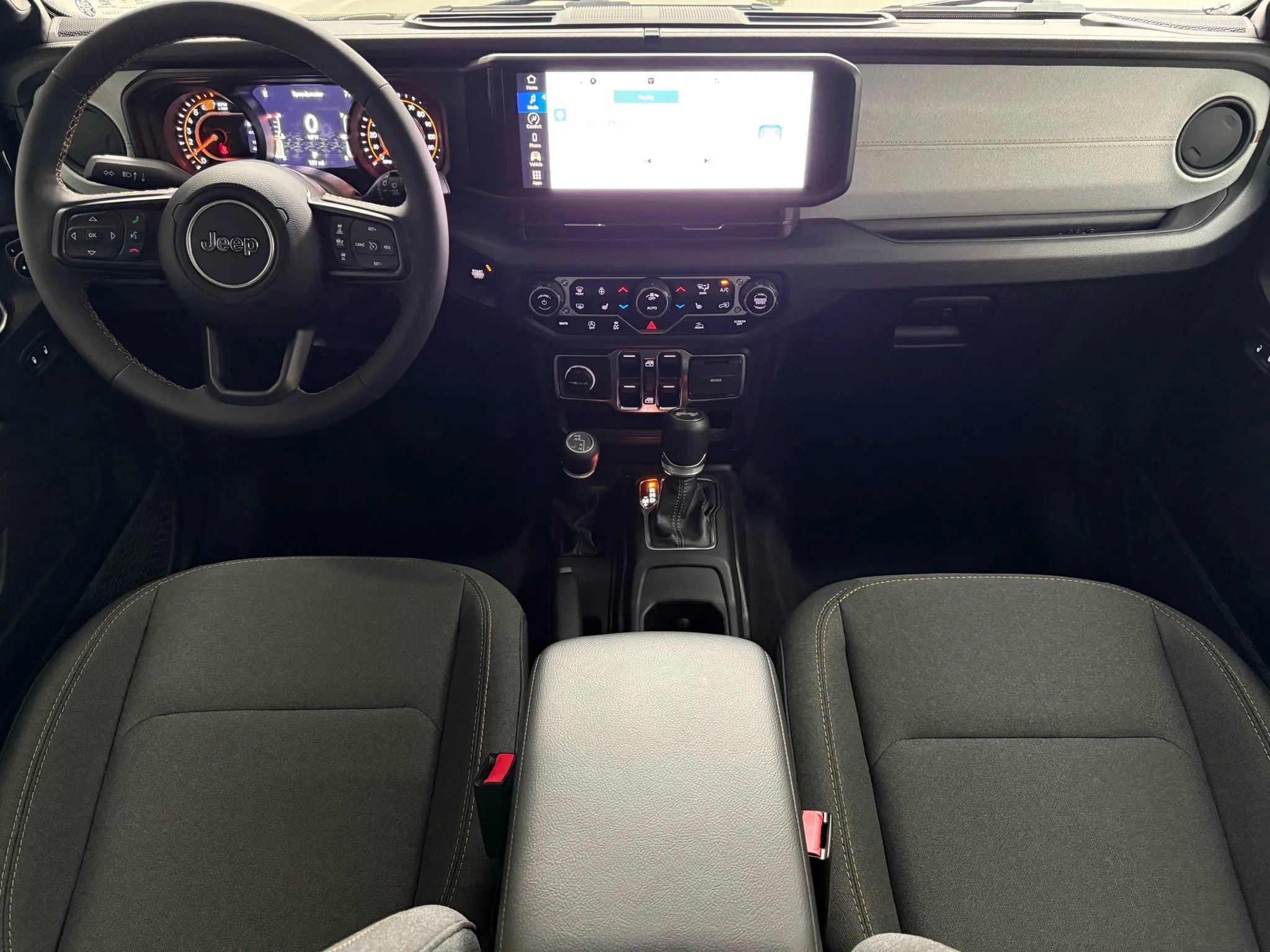 Used 2024 Jeep Wrangler Unlimited Sport image 2