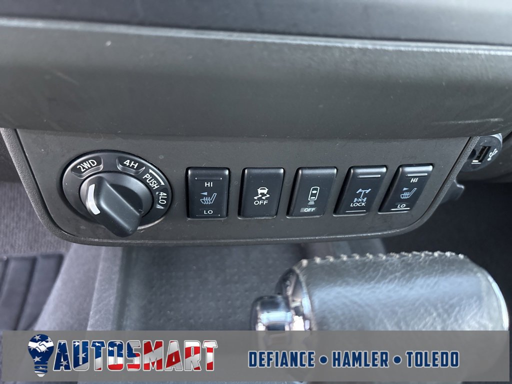 Used 2019 Nissan Frontier PRO-4X w/ Pro-4x Luxury Package image 34