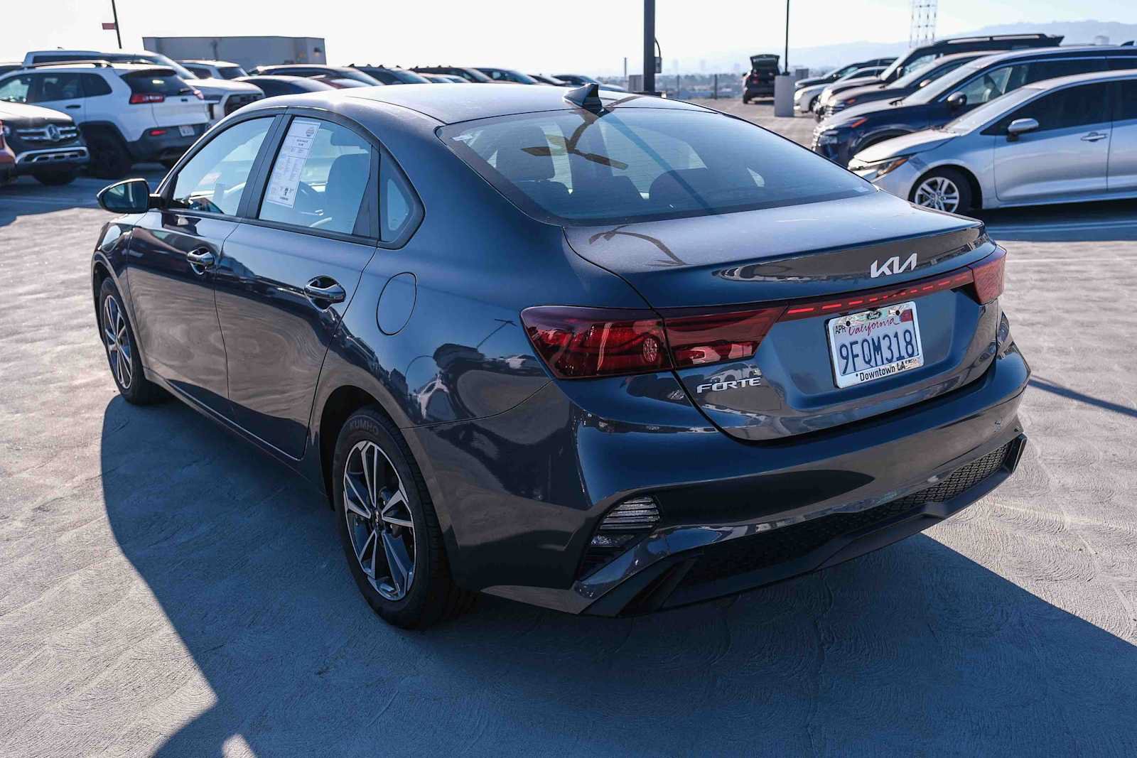 Used 2023 Kia Forte LXS FWD image 6