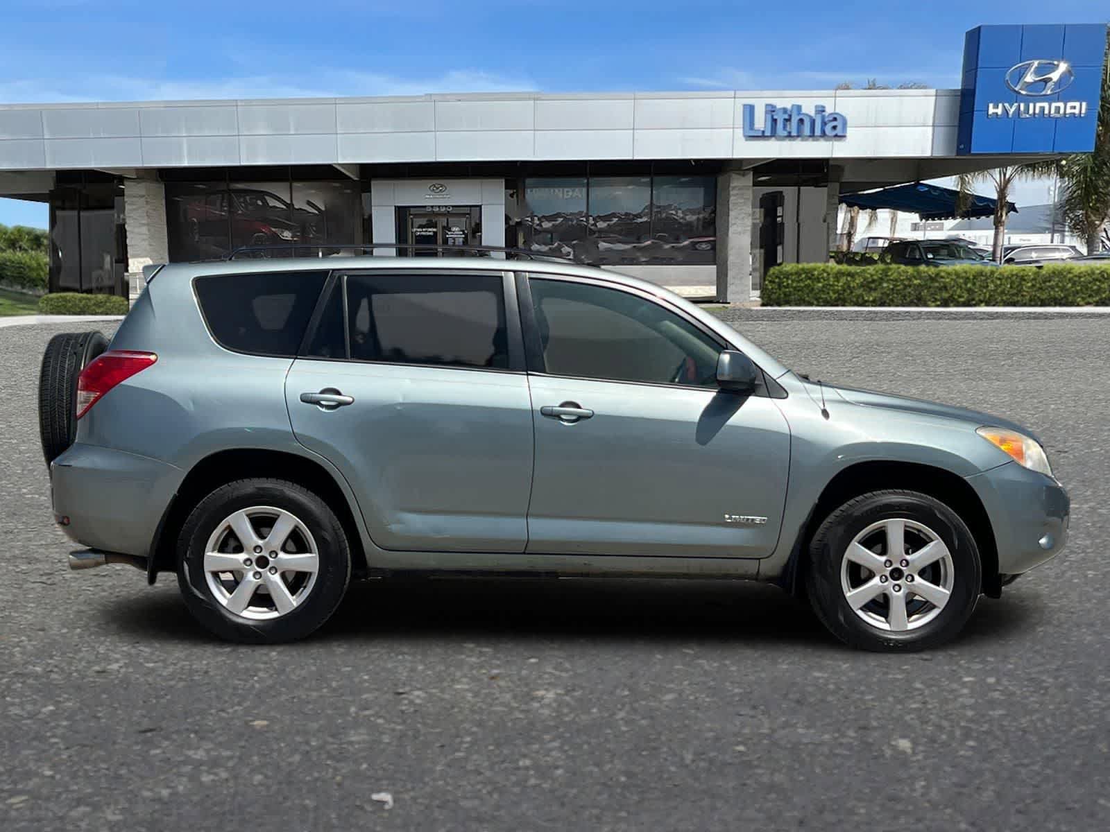 Used 2007 Toyota RAV4 Limited FWD image 9