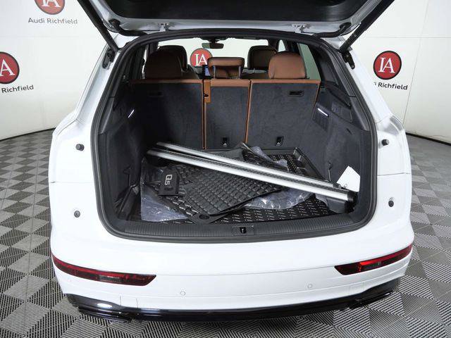 Used 2025 Audi Q5 2.0T Premium Plus w/ Premium Plus Package image 10
