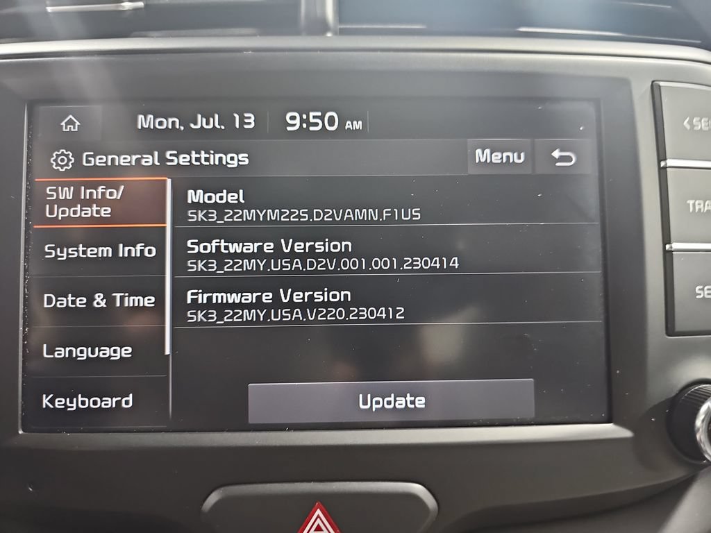 Used 2022 Kia Soul LX w/ Technology Package FWD image 22