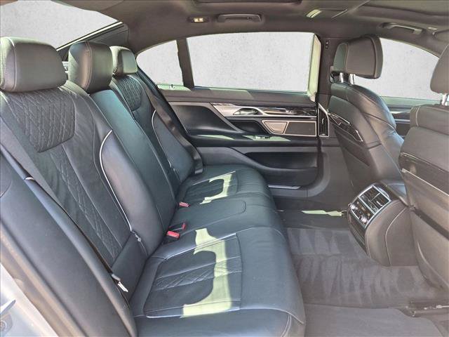 Used 2020 BMW 740i xDrive w/ M Sport Package AWD/4WD image 21