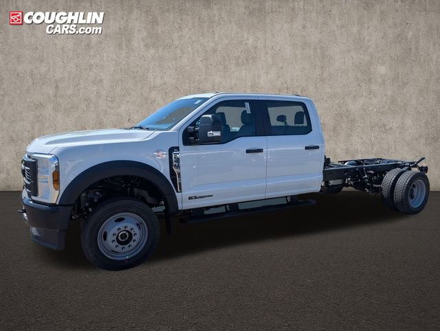 New 2026 Ford F550 4x4 Crew Cab image 5