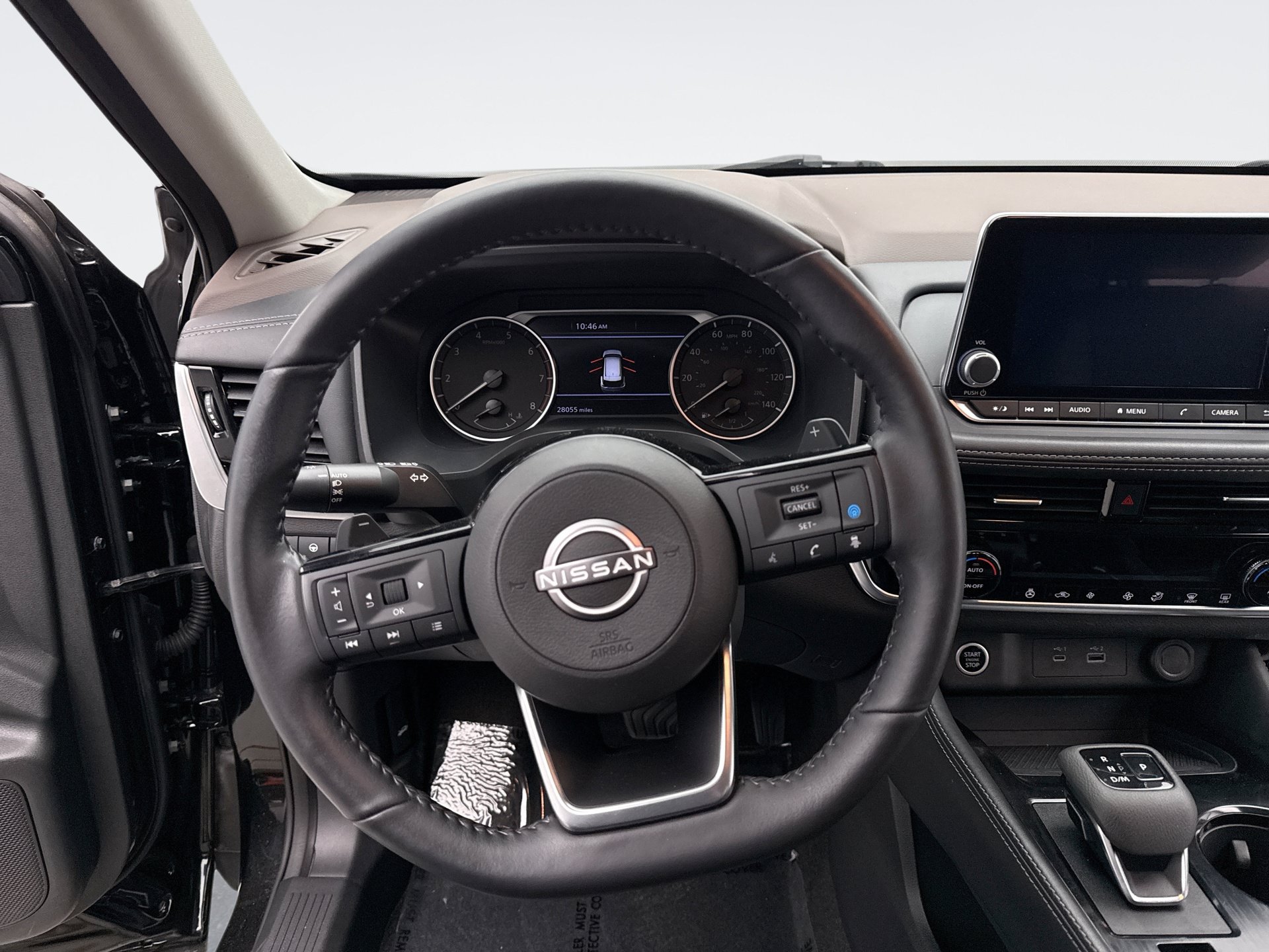 Used 2023 Nissan Rogue SL AWD/4WD image 12