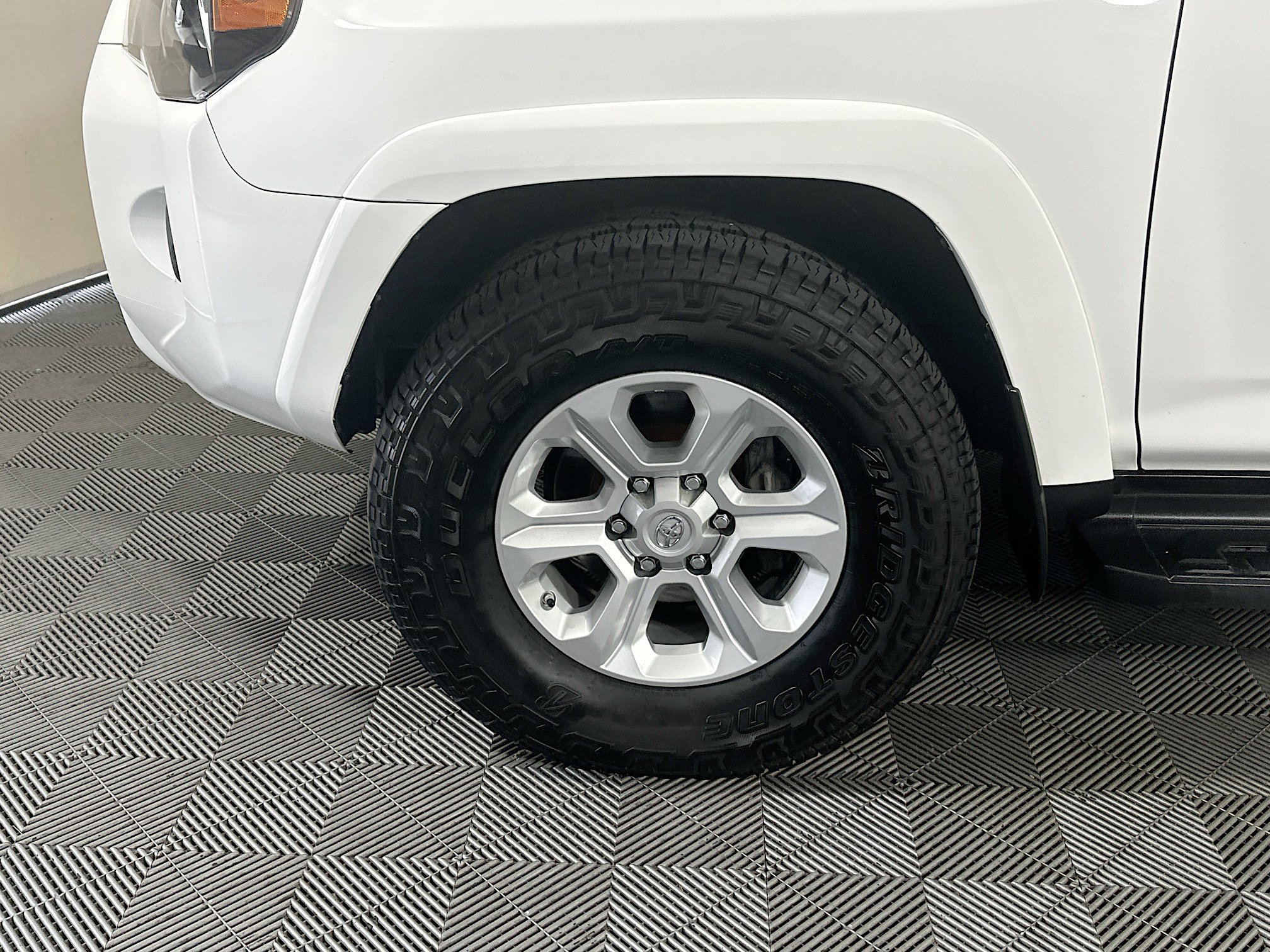 Used 2021 Toyota 4Runner SR5 Premium AWD/4WD image 11