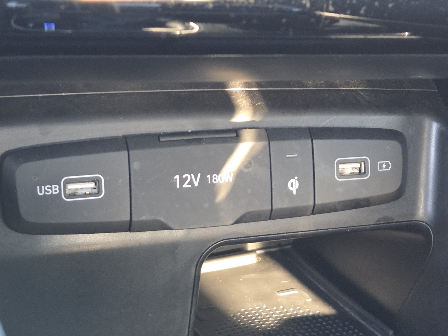 Used 2022 Hyundai Santa Cruz SEL Premium AWD/4WD image 28