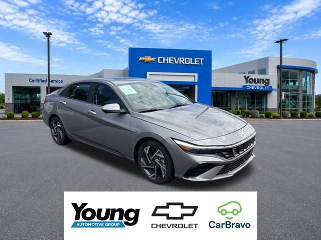 Used 2024 Hyundai Elantra Limited FWD 360° Tour