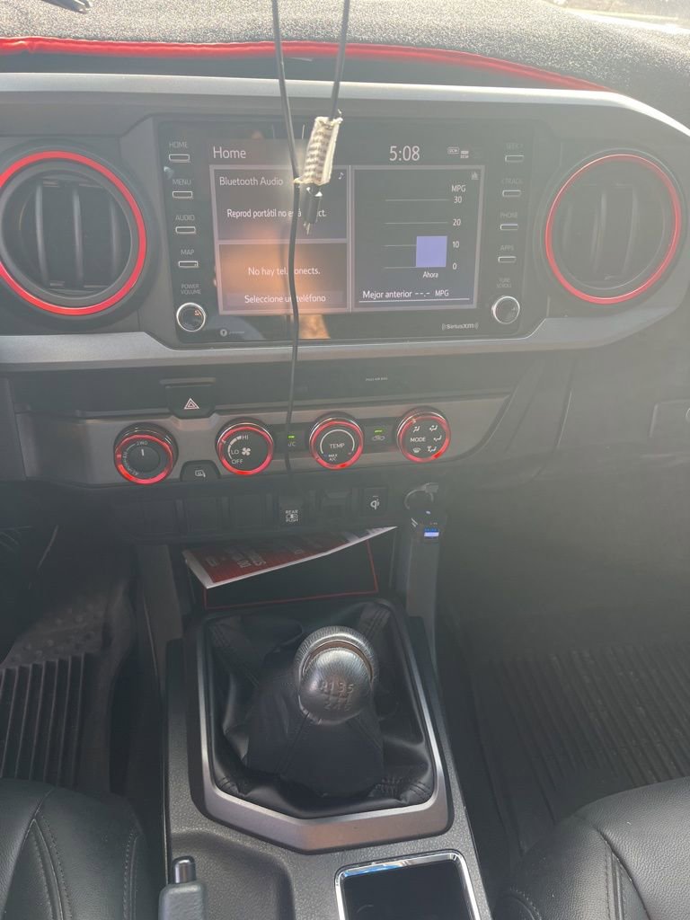 Used 2020 Toyota Tacoma TRD Sport image 4