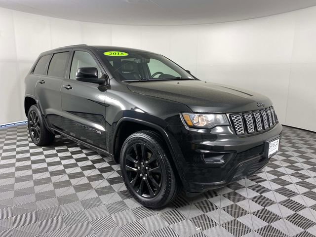 Used 2018 Jeep Grand Cherokee Altitude AWD/4WD video 1