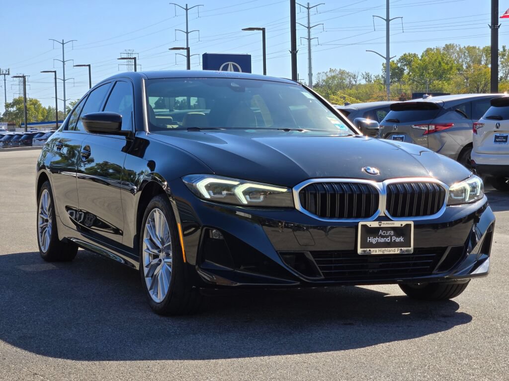 Used 2023 BMW 330i xDrive Sedan w/ Driving Assistance Package AWD/4WD image 10