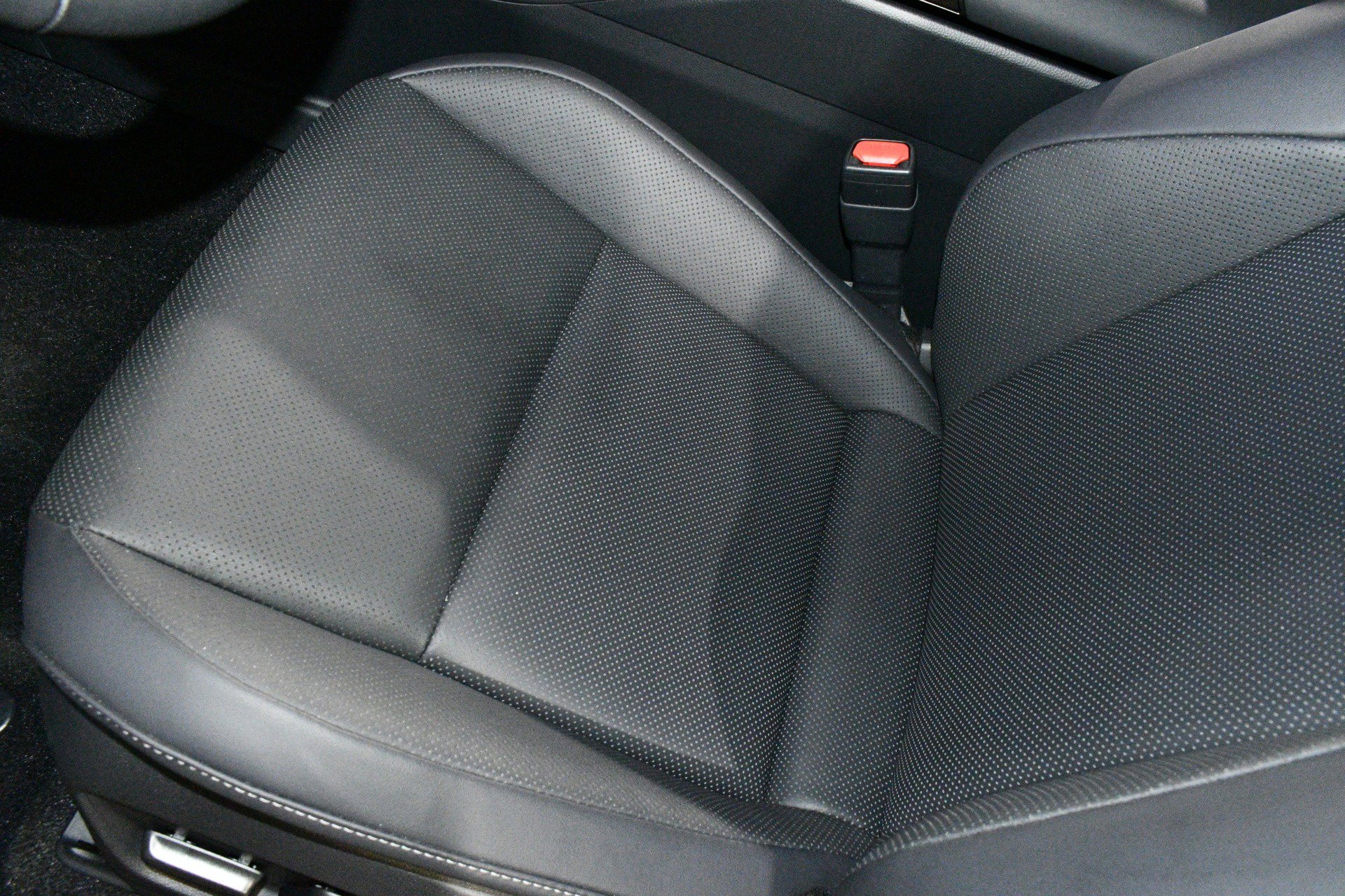 Used 2026 Toyota Crown AWD/4WD image 11