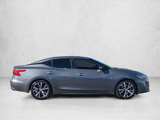 Used 2017 Nissan Maxima 3.5 SL FWD image 4