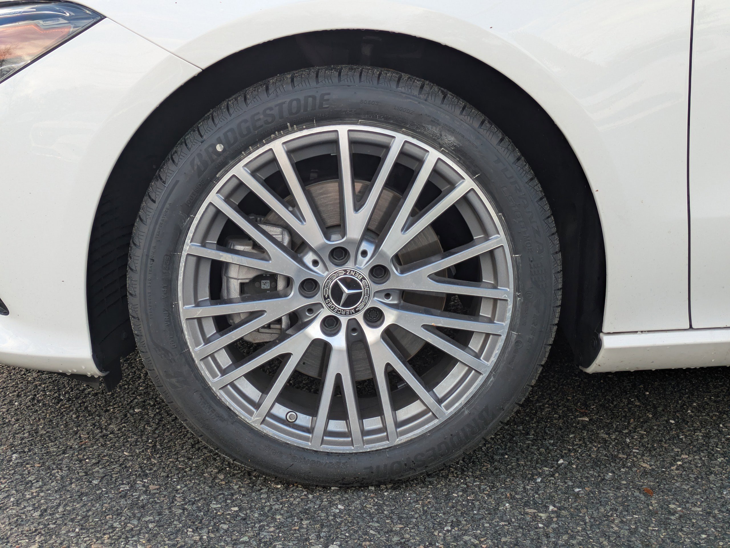 Used 2023 Mercedes-Benz CLA 250 image 3