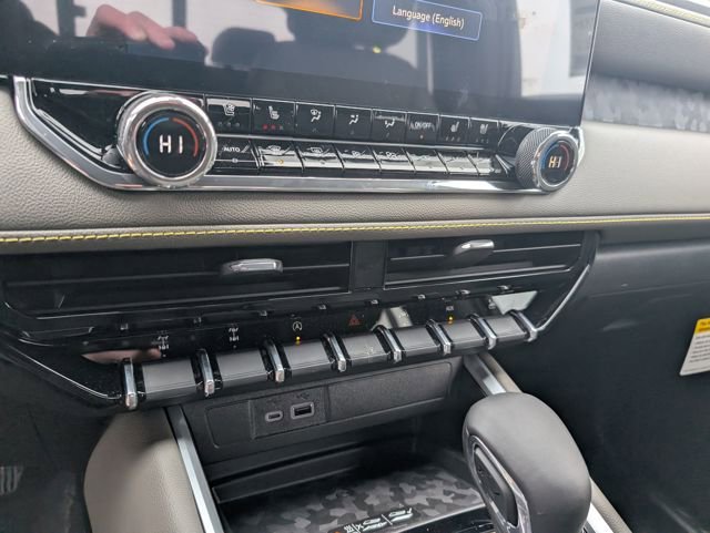 New 2026 Chevrolet Colorado ZR2 w/ Technology Package image 22