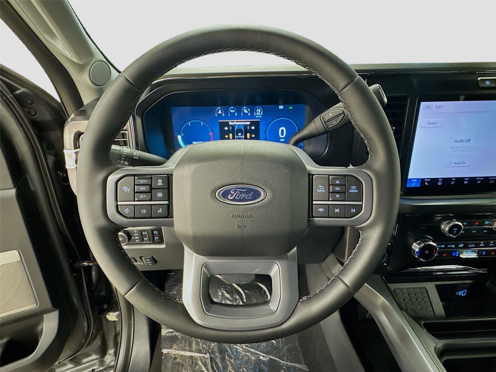 New 2026 Ford F350 Lariat w/ Black Appearance Package AWD/4WD image 11