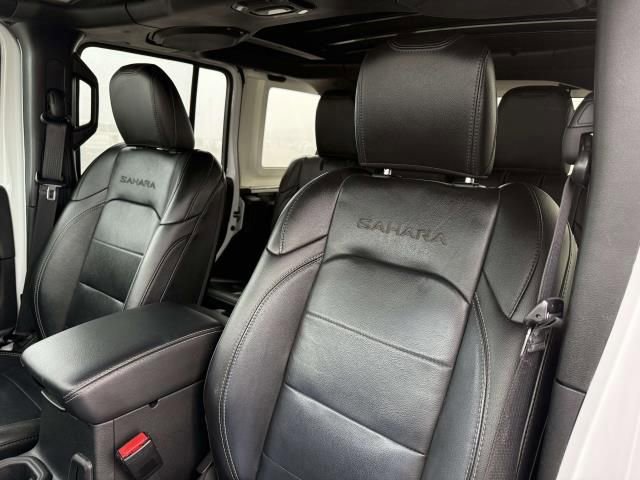 Used 2021 Jeep Wrangler Unlimited Sahara image 14