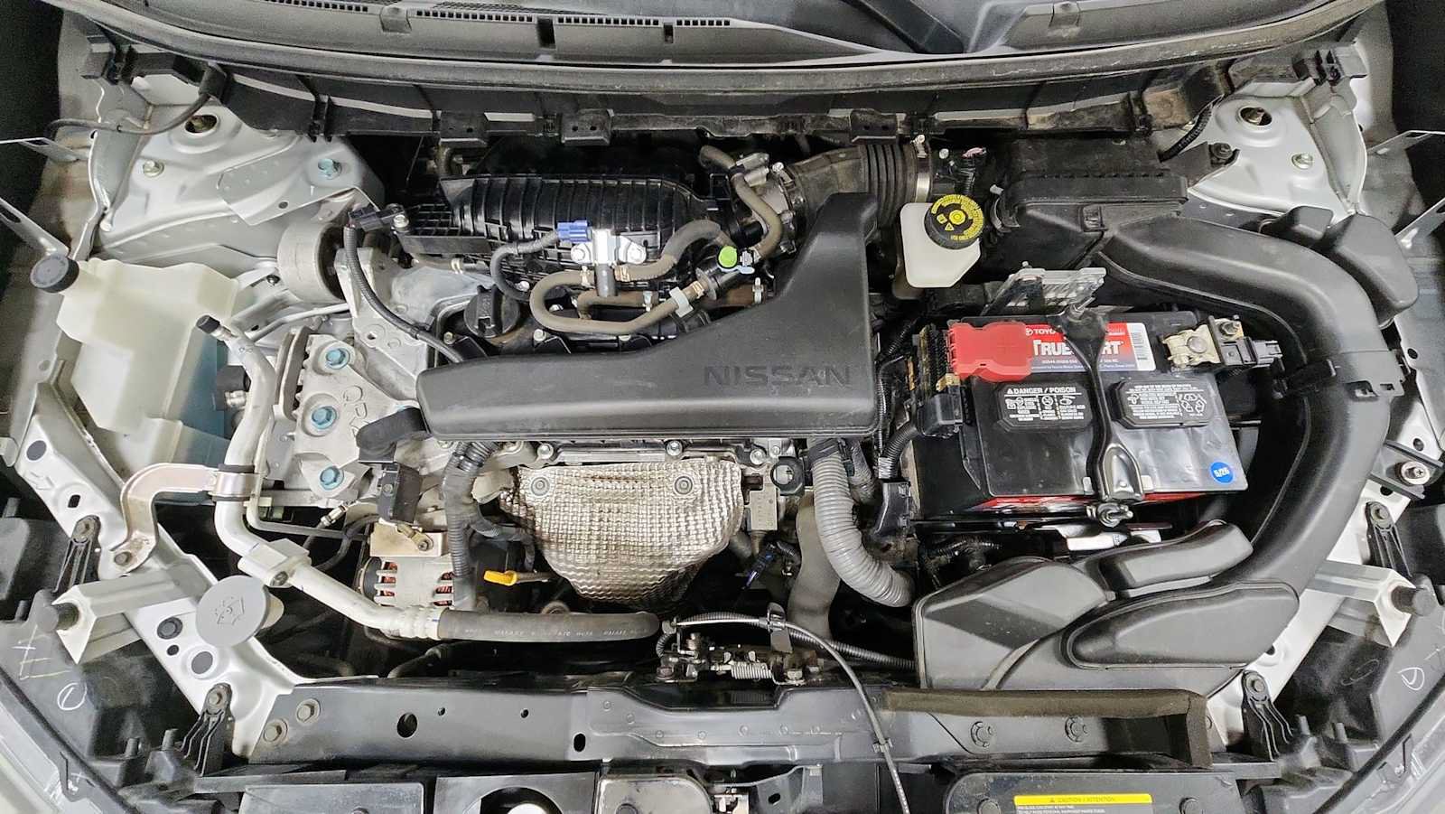 Used 2018 Nissan Rogue SL w/ Premium Package AWD/4WD image 31