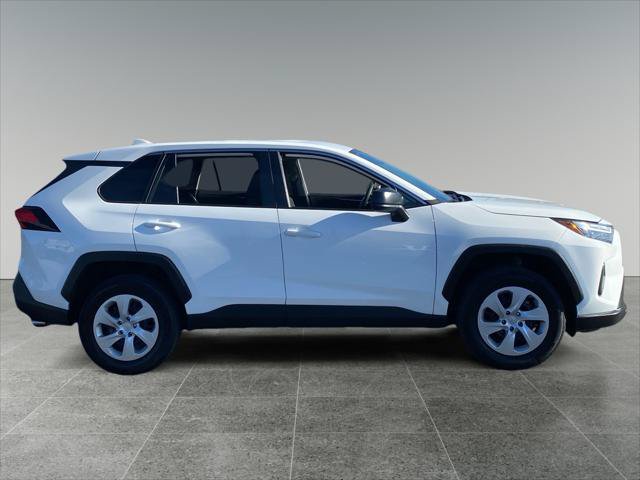 Certified 2025 Toyota RAV4 LE AWD/4WD image 6