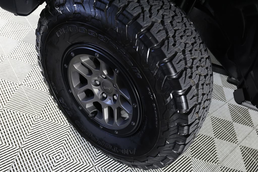 Used 2023 Jeep Wrangler Unlimited Rubicon 392 AWD/4WD image 43