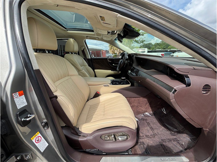 Used 2018 Lexus LS 500 w/ Luxury Package RWD image 47