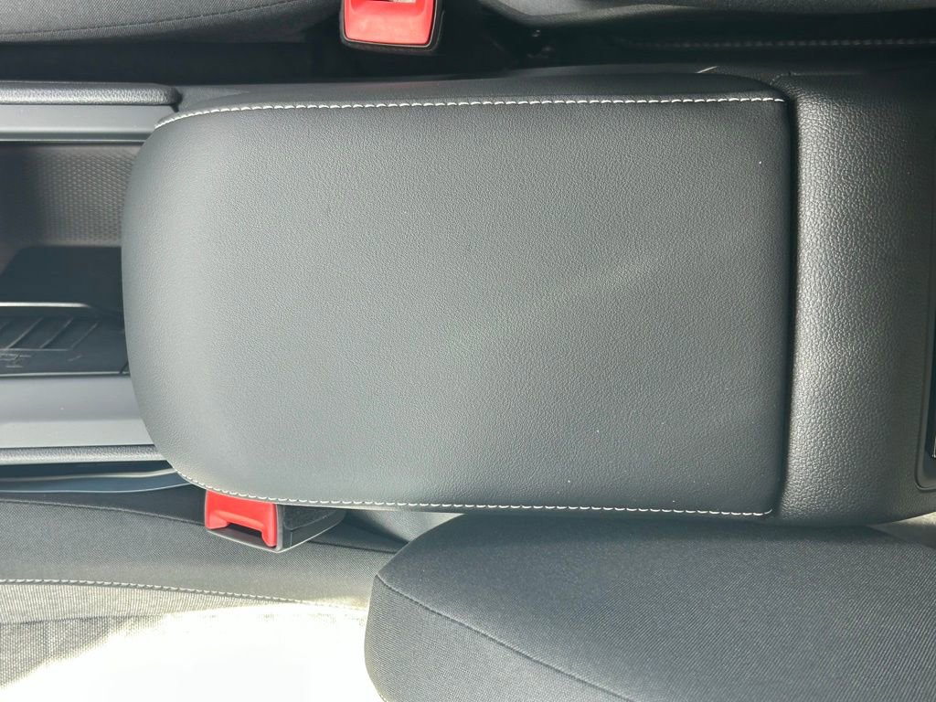 Used 2025 Volkswagen Tiguan S image 30