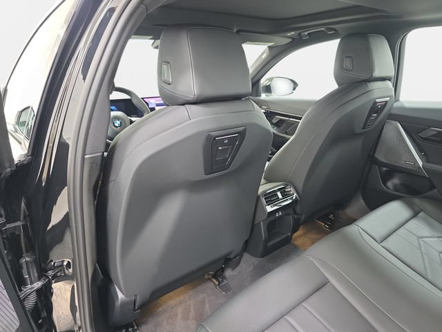 Certified 2024 BMW 530i xDrive w/ Convenience Package AWD/4WD image 10