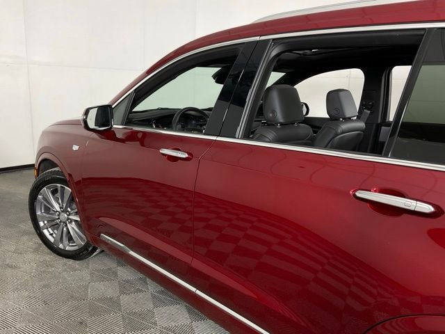 Used 2024 Cadillac XT6 Premium Luxury image 35