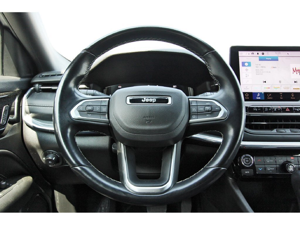 Used 2022 Jeep Compass High Altitude AWD/4WD image 15