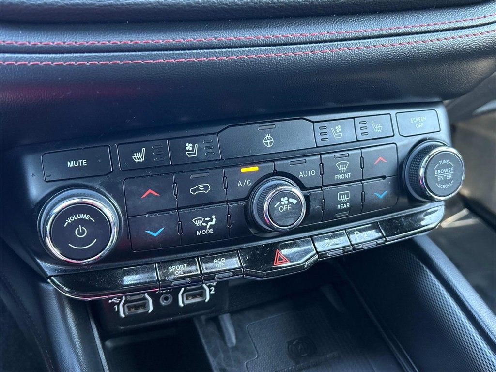 Used 2023 Dodge Durango R/T image 33