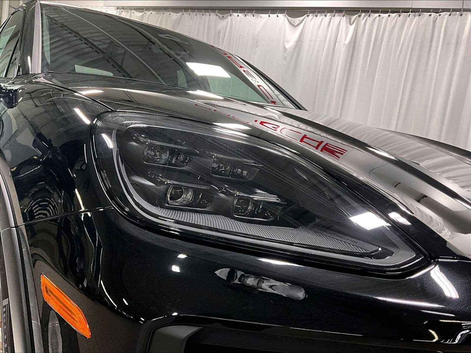 New 2026 Porsche Cayenne Turbo GT image 12