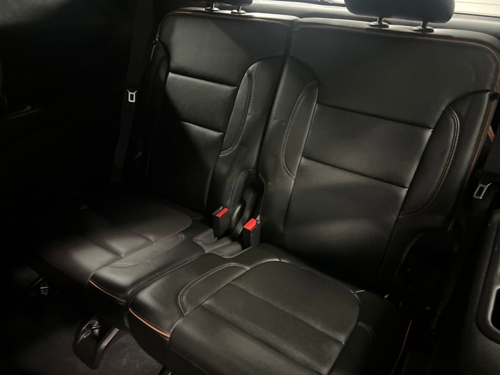 Certified 2021 GMC Acadia AT4 w/ Technology Package image 14