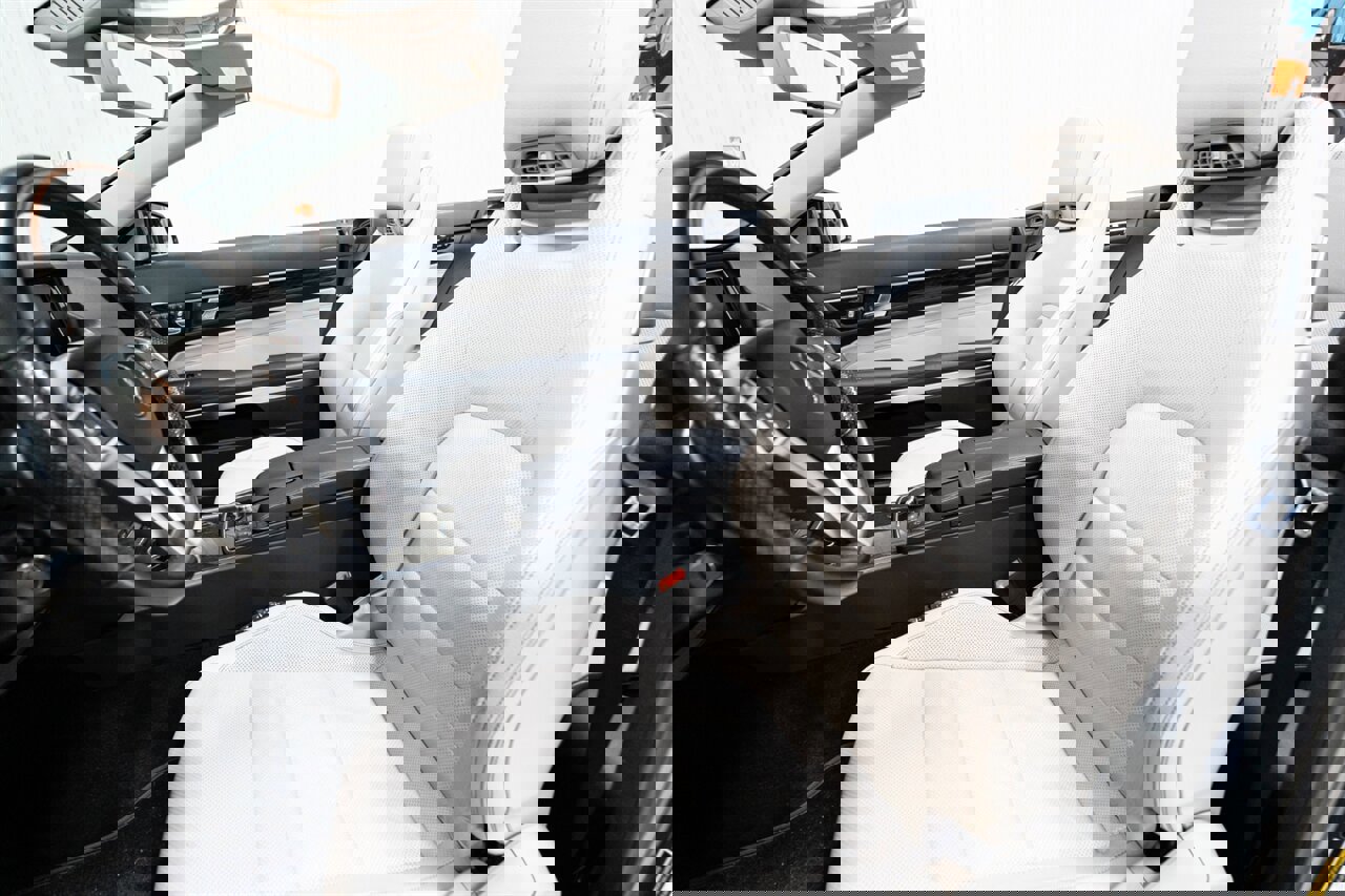 Used 2016 Mercedes-Benz E 400 Cabriolet image 21