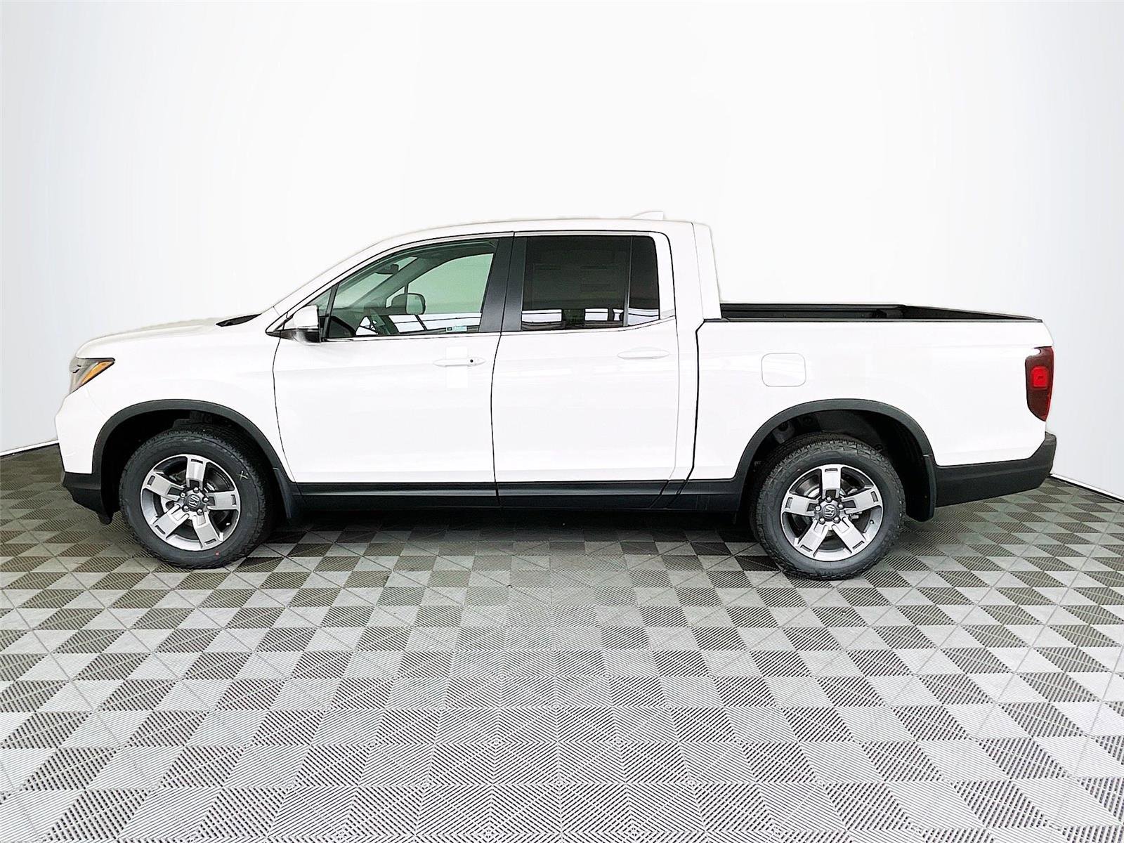New 2026 Honda Ridgeline RTL image 3