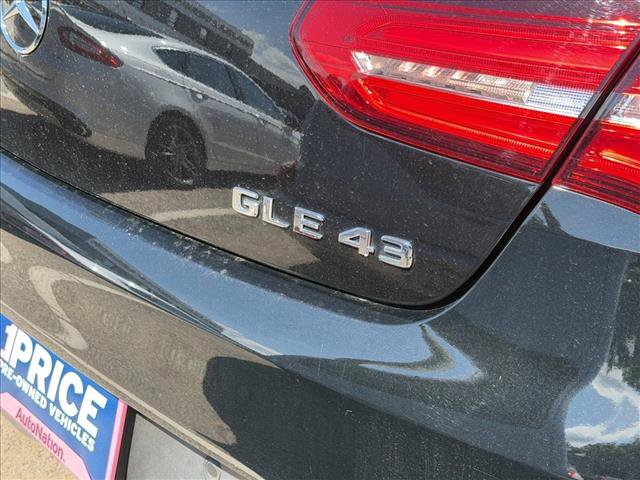 Used 2017 Mercedes-Benz GLE 43 AMG 4MATIC Coupe w/ Parking Assist Package image 9