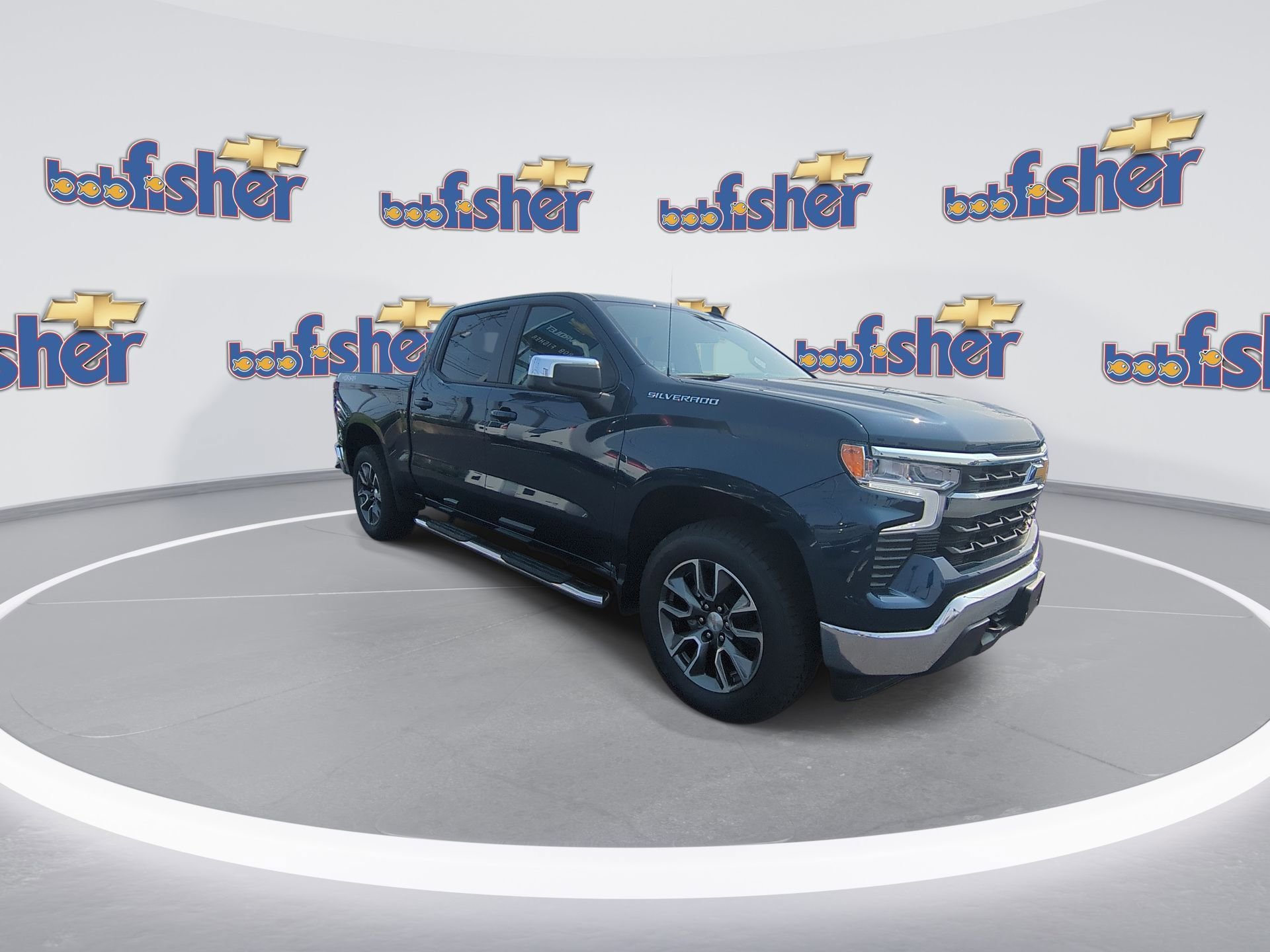 Certified 2022 Chevrolet Silverado 1500 LT AWD/4WD image 3