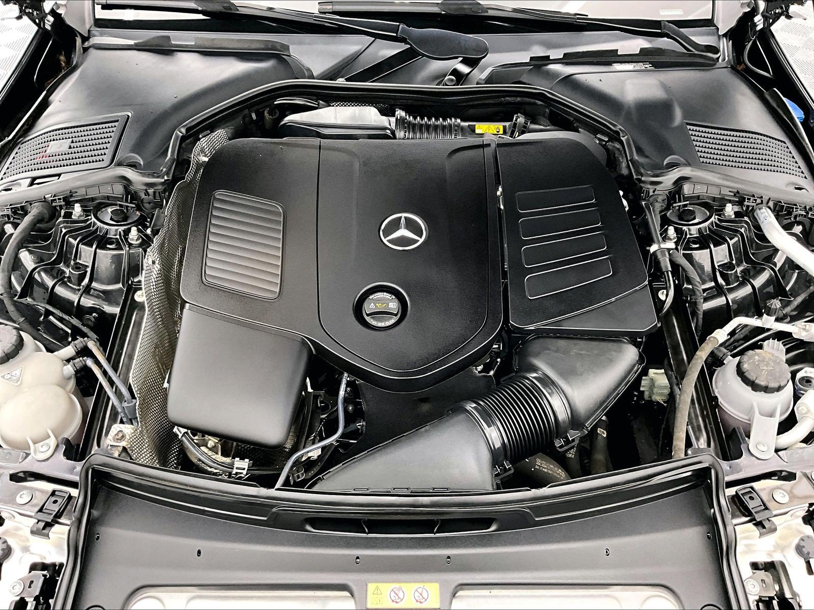 Certified 2023 Mercedes-Benz C 300 Sedan image 9