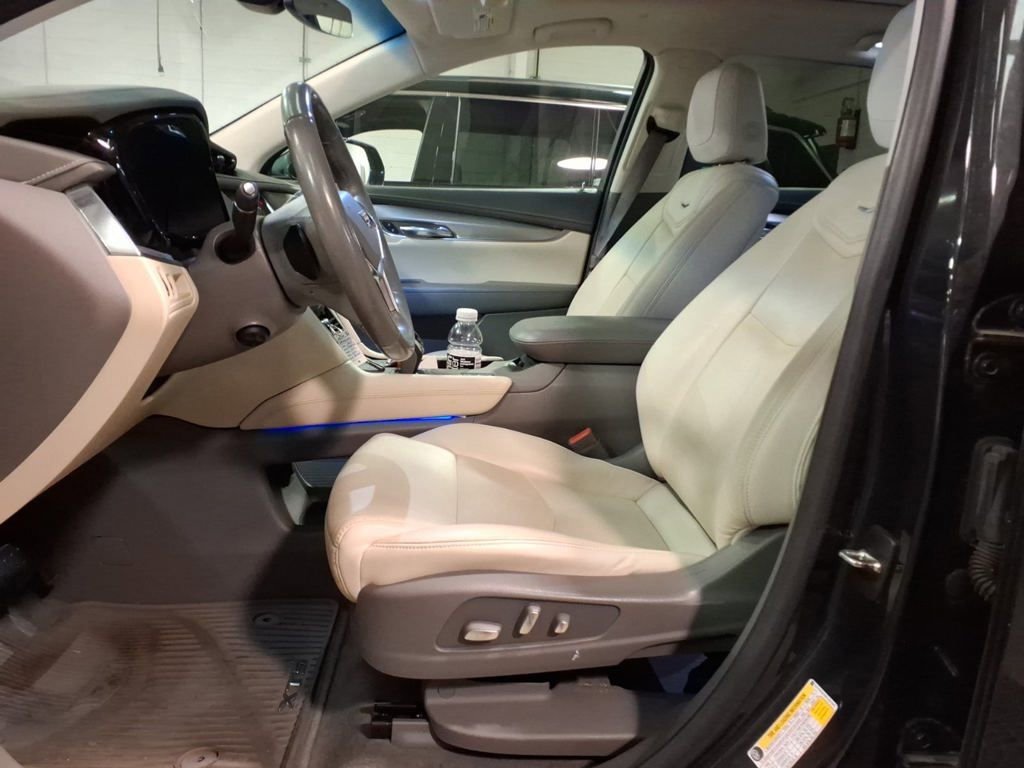 Used 2019 Cadillac XT5 Luxury image 8