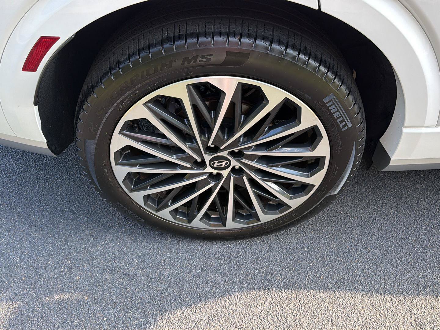 Used 2026 Hyundai Palisade Calligraphy FWD image 40