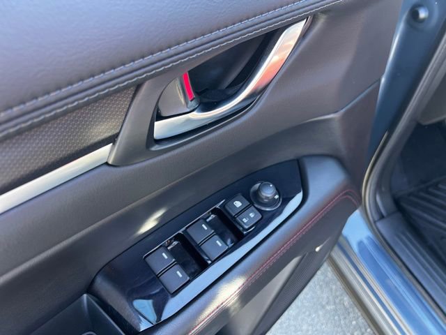 Used 2021 MAZDA CX-5 Carbon Edition image 15