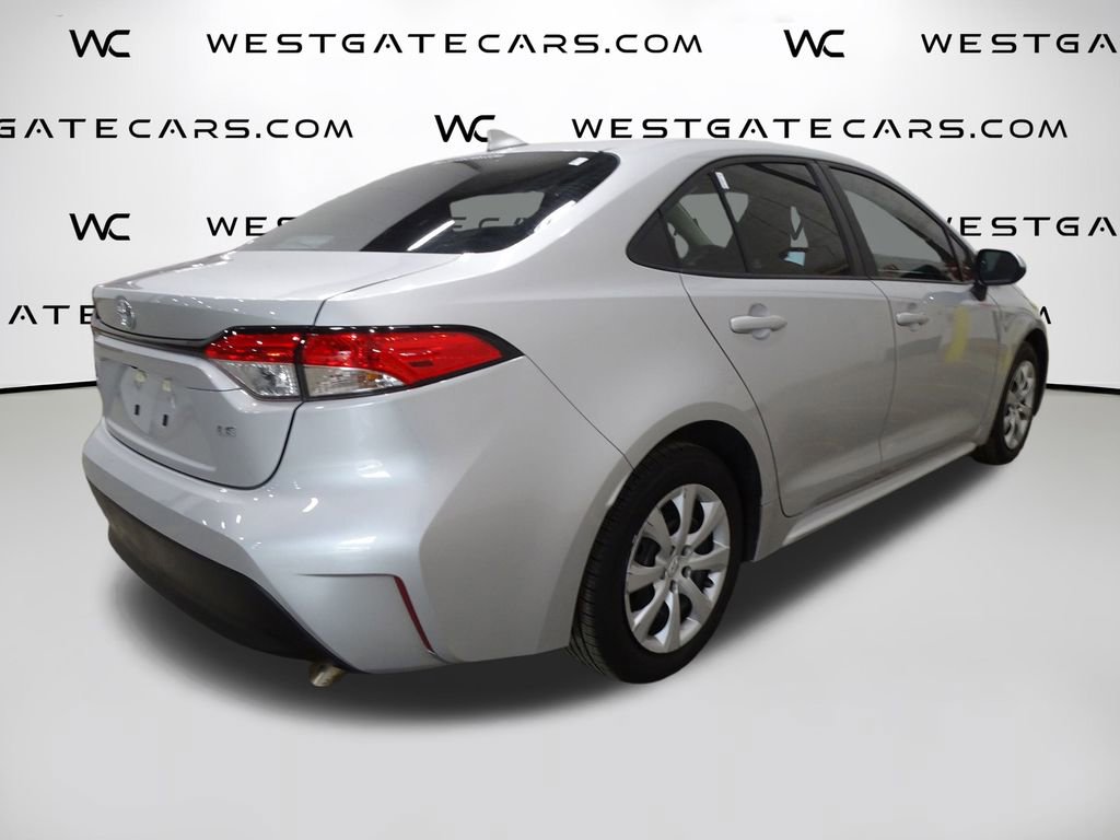 Used 2023 Toyota Corolla LE image 43