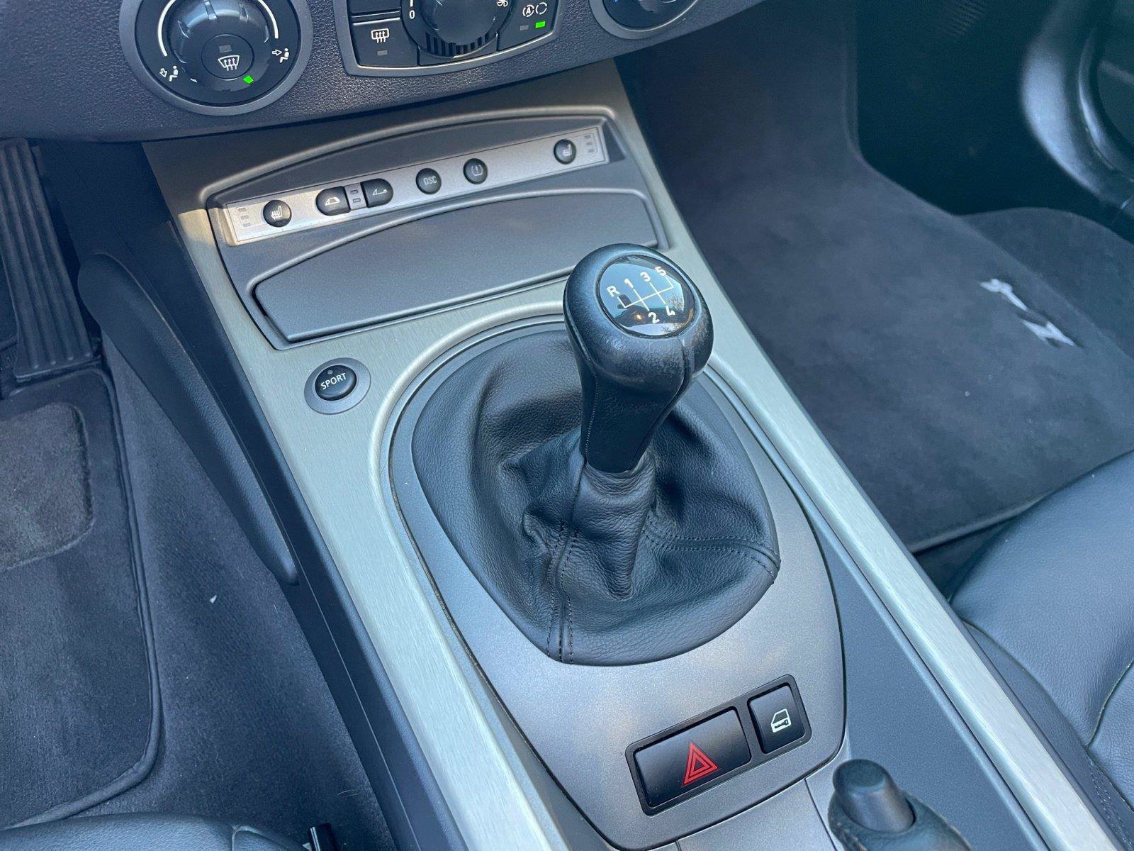 Used 2003 BMW Z4 2.5i RWD image 20