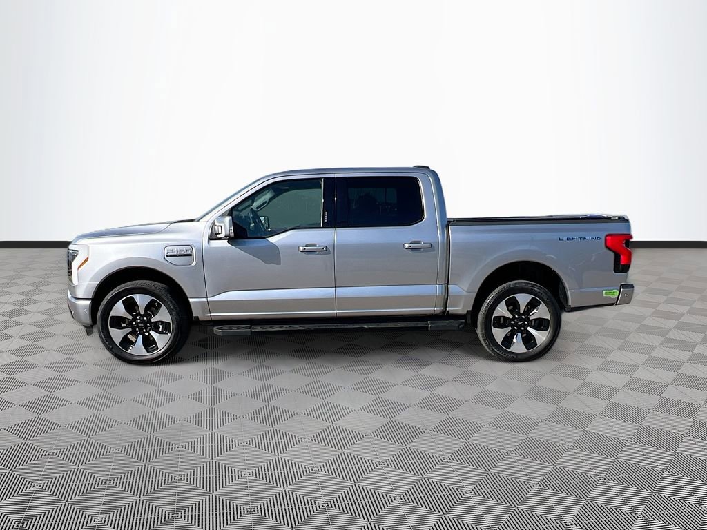 Used 2023 Ford F150 Lightning Platinum AWD/4WD image 4