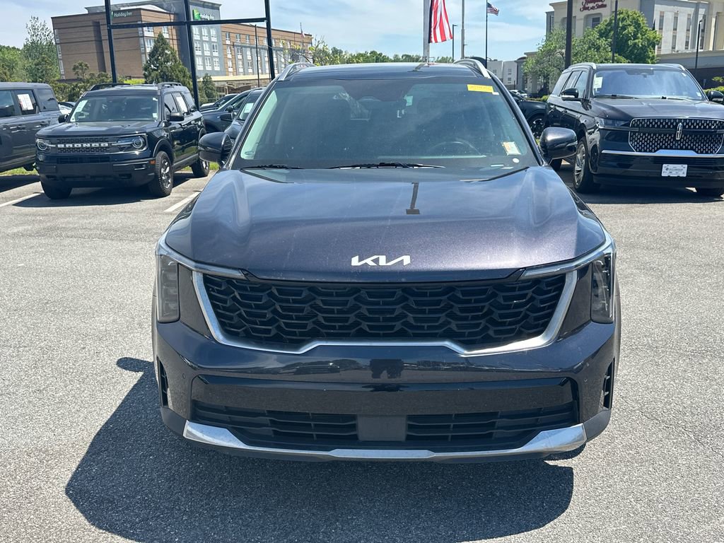 Certified 2025 Kia Sorento S w/ Panoramic Sunroof Package FWD video 2