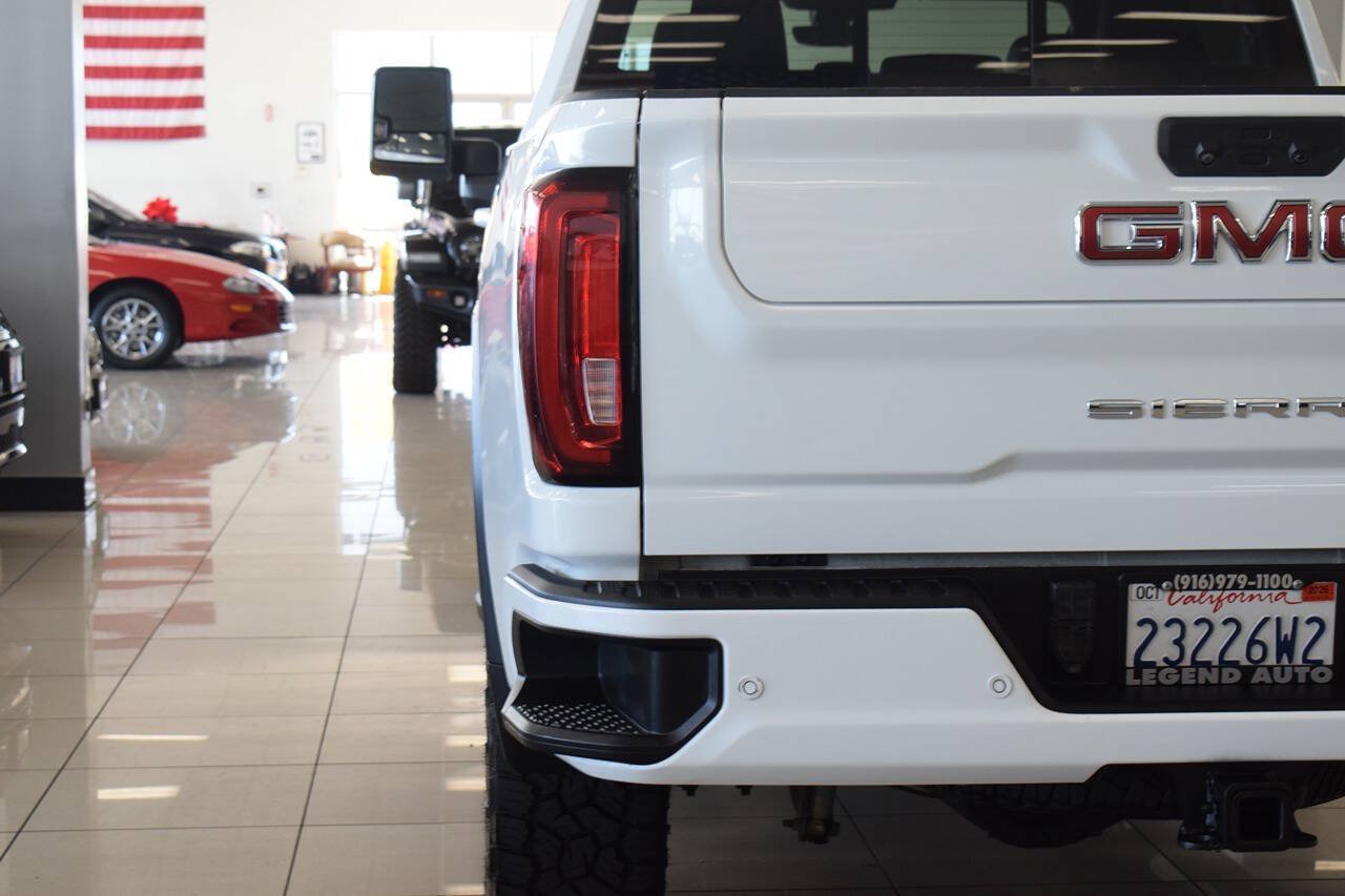 Used 2020 GMC Sierra 2500 AT4 w/ AT4 Premium Package AWD/4WD image 12